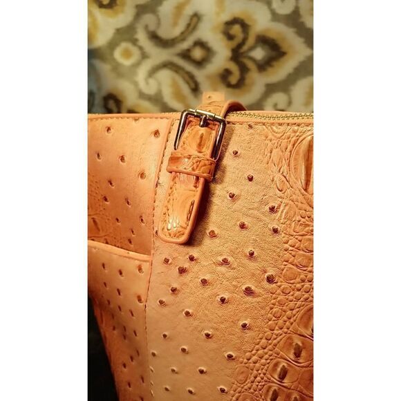 Elegant Orange Shoulder Bag - Picture 2 of 11